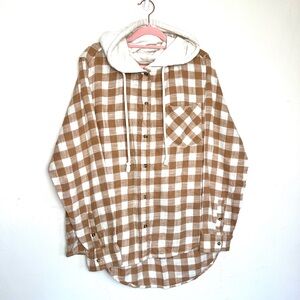 ⭐️ 3 for $25 Women’s Hooded Brown Flannel
